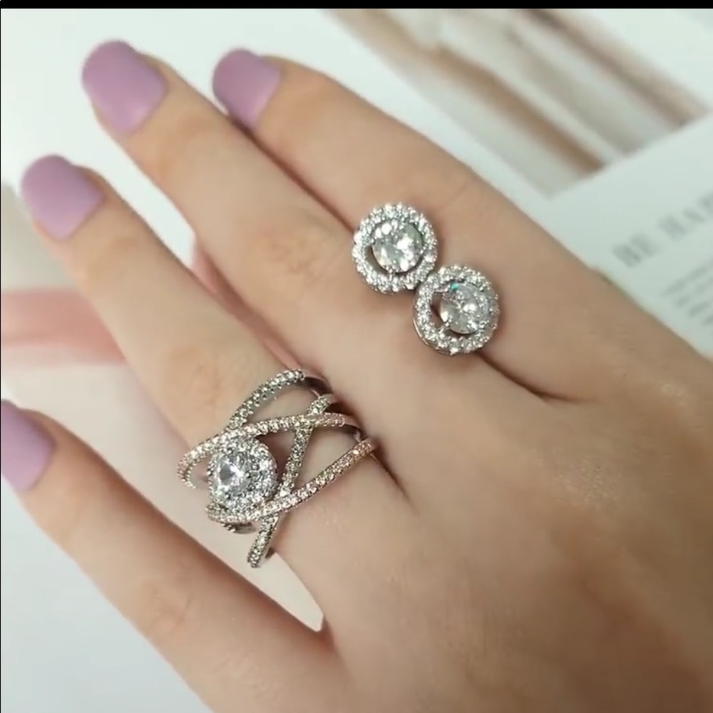 Fashion ring with earring